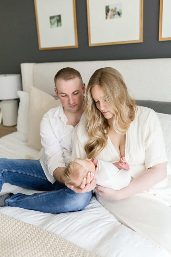 Pittsburgh Newborn In-Home Lifestyle Session